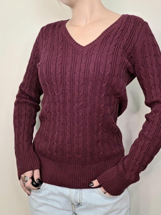 St. John's Bay Sweaters - 90s Vintage burgundy cable knit sweater Size M Cozy